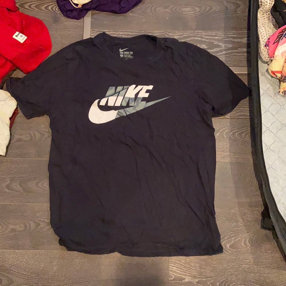 Nike T-Shirt